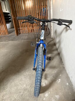 Horské kolo Author - 3