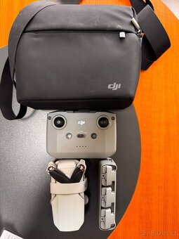 DJI Mini 2 SE Fly More Combo - 3