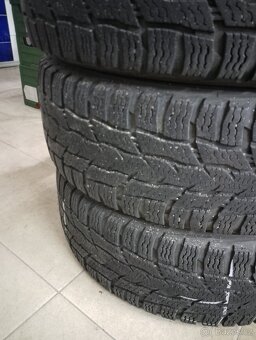 PNEU 205/65-16C  Na dojetí - 3