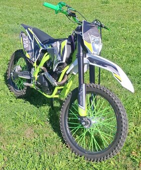 Leramotors 250 - 3