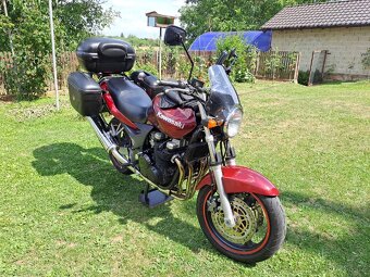 KAWASAKI ZR7 - 3
