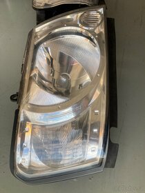 LEVÁ lampa Nissan Patrol Y61 GU4 - 3