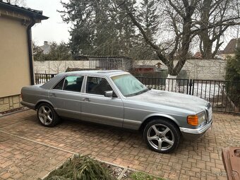 Mercedes-Benz 126 /300 D - 3