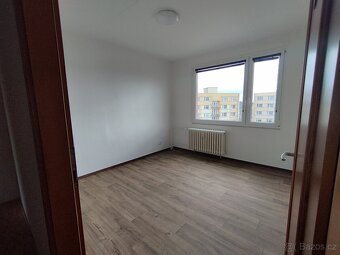 prostorný byt 4+1 o celkové užitné ploše 99 m² - 3