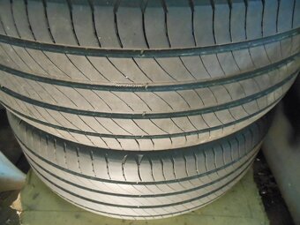 LETNÍ PNEU MICHELIN 235/50R19 - 3