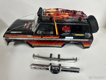BAZAR Traxxas osvětlená karosérie Bronco 1979 TRX-4 + nárazn - 3