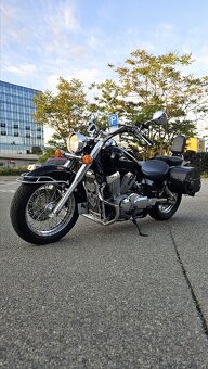 Honda shadow 750 - 3