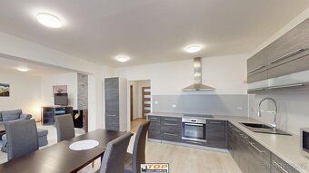 Na prodej/ Rodinný dům na TOP adrese, Vaníčkova, Chomutov - 3
