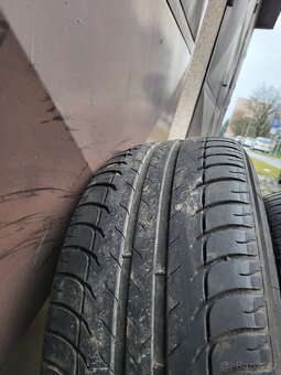 235/55 R17 BFGooodrich - 3