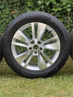 Škoda Triton s pneu Continental PremiumContact 7 235/55 R18 - 3