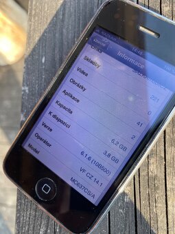 iPhone 3GS 8GB - 3