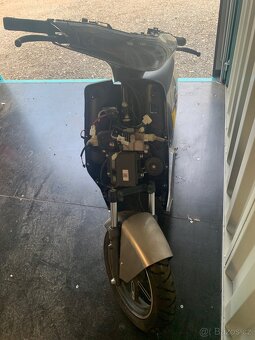E-scooter Soco Cux Torzo - 3