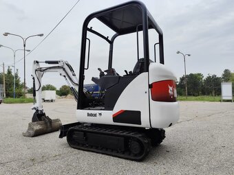 Bagr Bobcat 320. 2x lyžica. - 3