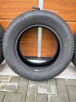 Zimní pneu 215/65R16 - 3