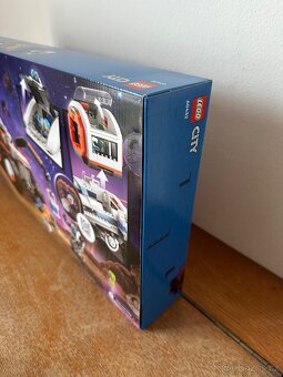 LEGO® City 60432 Velitelské vesmírné vozidlo a jeřábový nakl - 3
