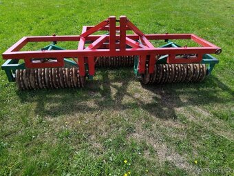 Prodám čelní válce cambridge nesené 3,3m - 3