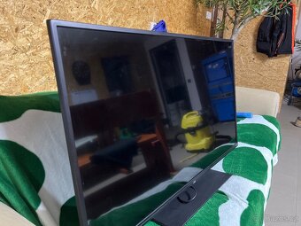 Televize JVC led 108cm - 3