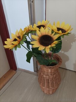 Váza + slunečnice nebo růže - 3