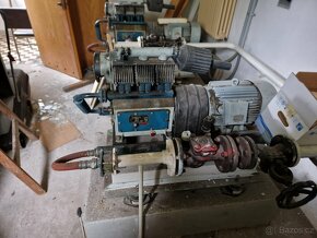 Prodám 2x kompresor Orlík r.v.1984 - 3