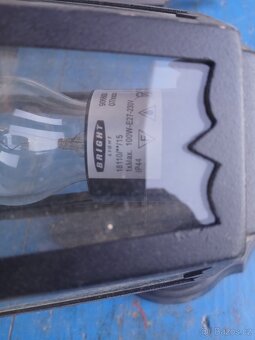 Venkovní nástěnné svítidlo - 3