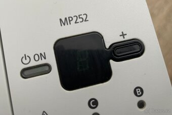 Multifunkční tiskárna Canon PIXMA MP252 - 3
