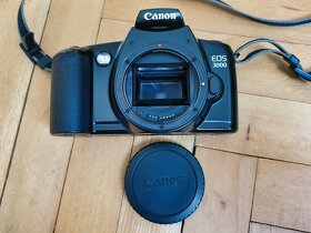 Canon EOS 3000 - 3