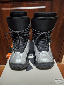 Prodám zachovalé boty na snowboard v.38 - 3
