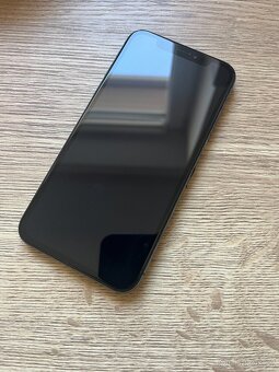 Apple iPhone X 64GB vesmírně šedá - 3
