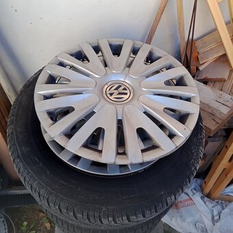 Zimní kola+pl.disky+poklice VW,R15/5x112 - 3