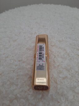 L'Oréal Paris Color Riche – hydratační rtěnka - 3