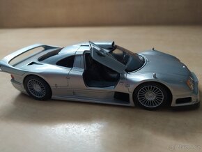 Model v měřítku 1:24 Mercedes Benz CLK GT-R - Maisto. - 3