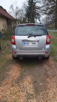 Prodám chevrolet captiva 2.4 benzín - 3