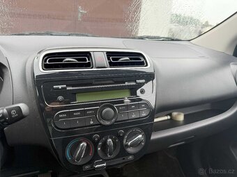 Mitsubishi Space Star - 3