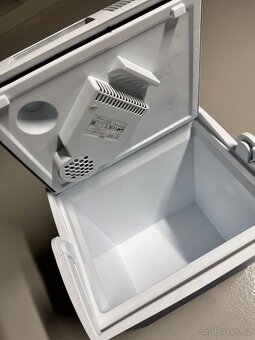 Chladicí box DOMETIC Mobicool ME27 – 26 l, velmi dobrý stav - 3