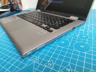 Maly Notebook Dell Inspiron Intel 4/256gb. - 3