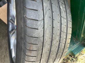 245/50/18 letni - 3