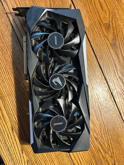 AORUS GeForce RTX 3070 8 GB GDDR6 - 3