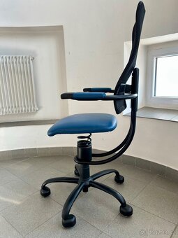 zdravotní kancelářská židle Spinalis Hacker - 3