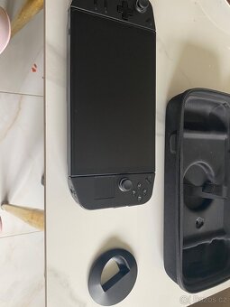 Lenovo legion go - 3