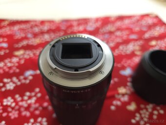 Sony E 55–210mm f/4.5–6.3 OSS (Optical SteadyShot) - 3