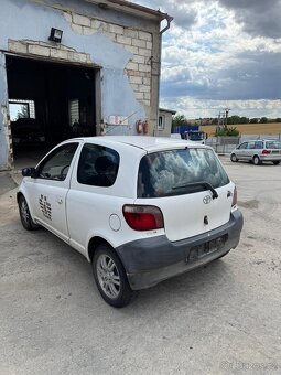 Náhradní díly - Toyota Yaris 1.0i 50kW r.v. 2001 - 3