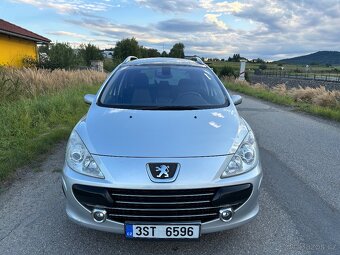 Peugeot 307 1.6i automat - 3