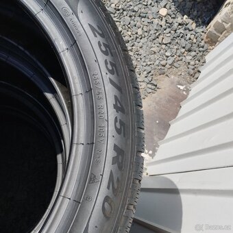 Zimní pneumatiky 255/45/20 Pirelli - 3