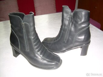 dámské kozačky kožené vel.38 černé a hnědé - 3