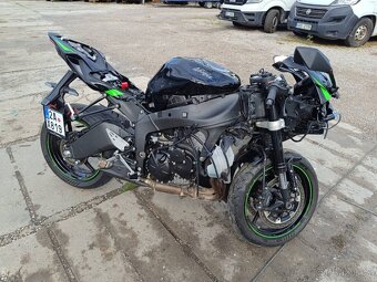 Kawasaki Ninja ZX-6R - 3