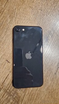 IPhone SE2020 64gb Black baterie 83% - 3