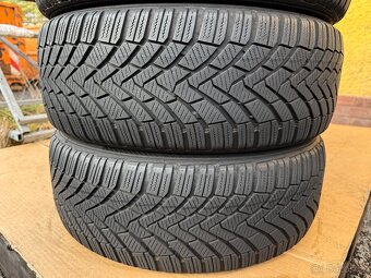 Zimní pneu 205/55/16 Continental ContiWinterContact TS850 - 3