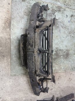 Přední čelo BMW e60/61 - 3