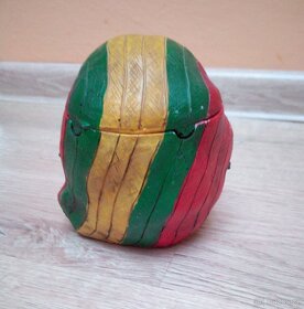 Rasta lebka - 3