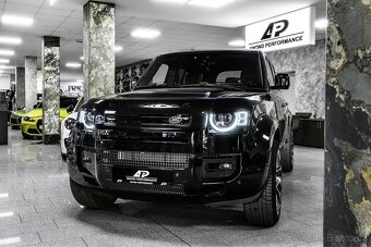 Land Rover Defender 110 X-DYNAMIC SE D300 AT MY2025 - 3
